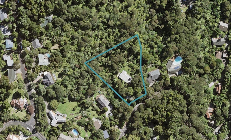 283 Konini Road, Titirangi, Auckland - Carousel 1