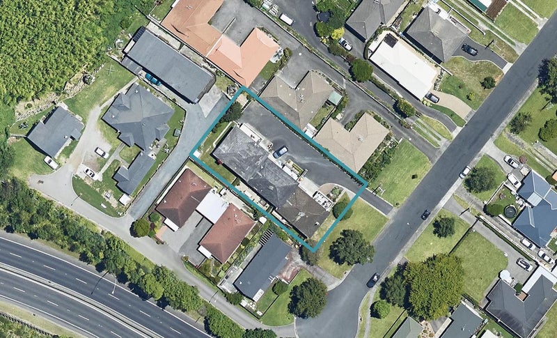 183 Edgecumbe Road, Tauranga South, Tauranga - Carousel 1
