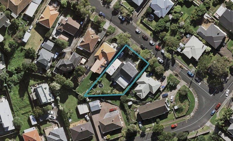 11 Haronui Road, Greenlane, Auckland - Carousel 1
