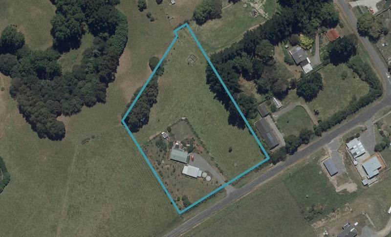 66 Godley Street, Halcombe, Feilding - Carousel 1