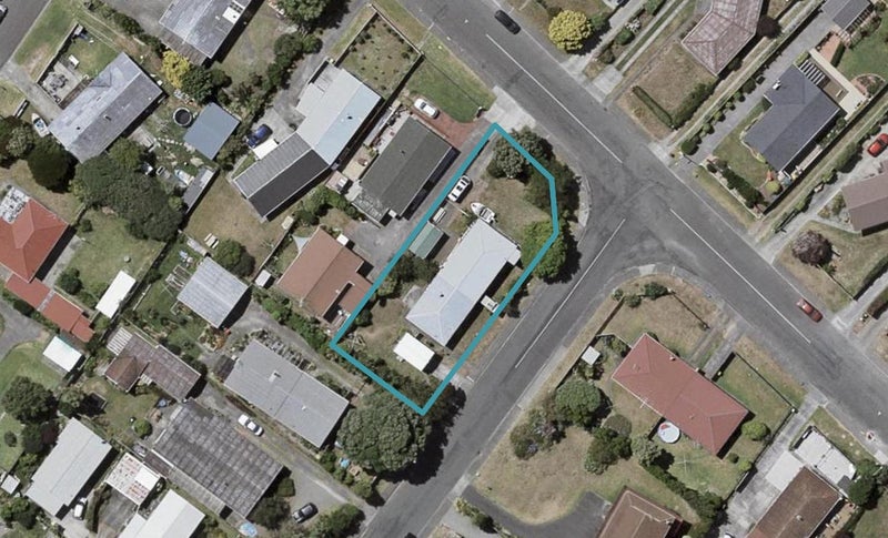 2B Teoti Street, Paraparaumu Beach, Paraparaumu - Carousel 1