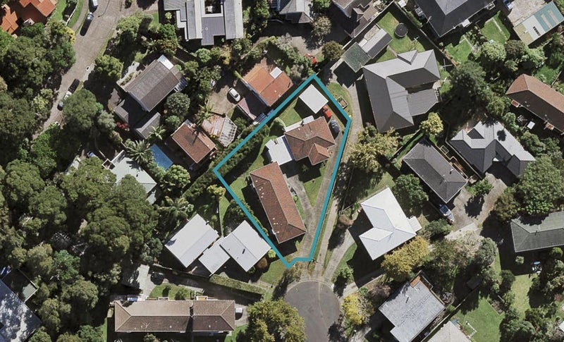 1/51 Evelyn Place, Hillcrest, Auckland - Carousel 1