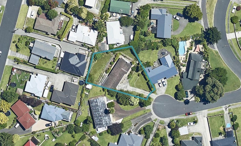 29 Lynwood Place, Brookfield, Tauranga - Carousel 1