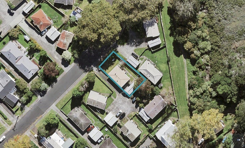 29 Ranch Avenue, Beach Haven, Auckland - Carousel 1