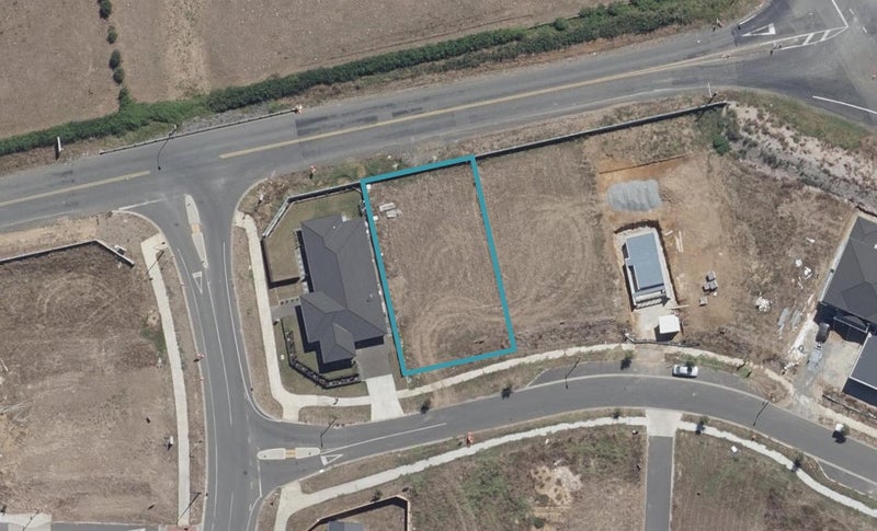 3 Kapua Crescent, Rototuna North, Hamilton - Carousel 1