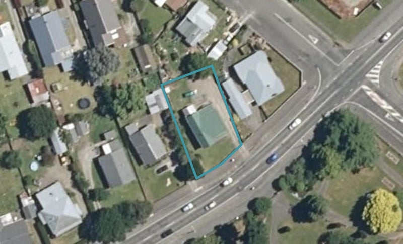 219 High Street, Dannevirke - Carousel 1