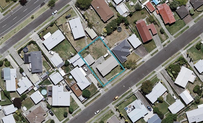 9 Duckworth Crescent, Greenmeadows, Napier - Carousel 1