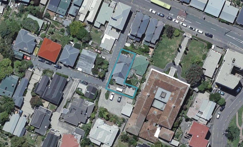 3 Boston Terrace, Aro Valley, Wellington - Carousel 1
