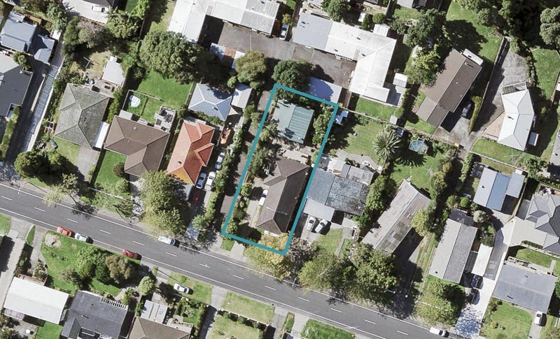 31 Rodney Street, Howick, Auckland - Carousel 1