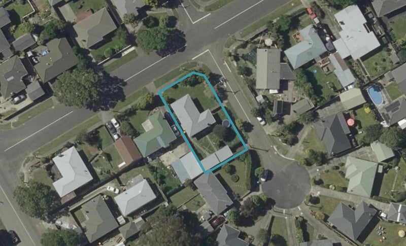 2 Perth Place, Awapuni, Palmerston North - Carousel 1