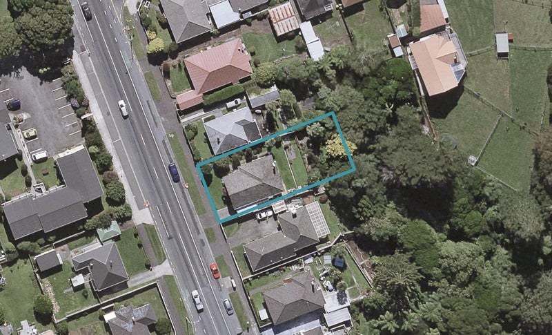 193 Coronation Avenue, Welbourn, New Plymouth - Carousel 1