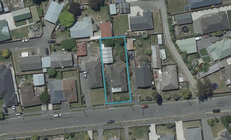 9 Vancouver Crescent, Wainoni, Christchurch - Carousel 1