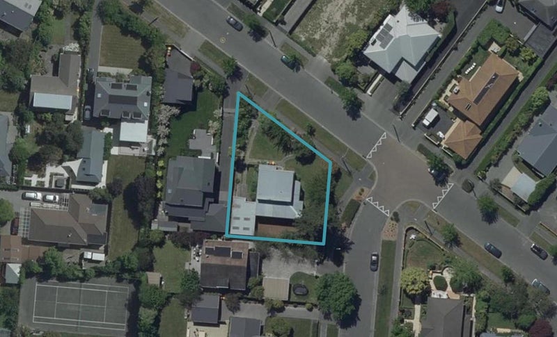 18 Totara Street, Fendalton, Christchurch - Carousel 1