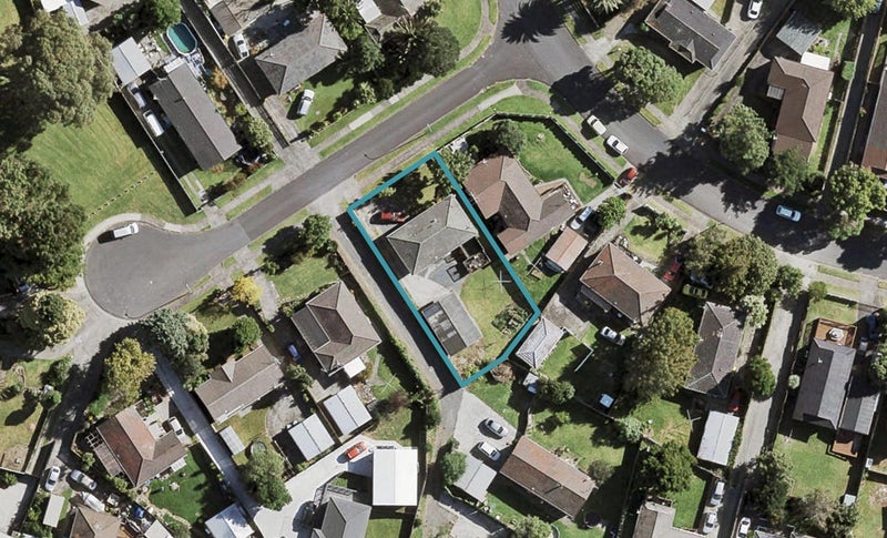 4 Joshua Place, Weymouth, Auckland - Carousel 1
