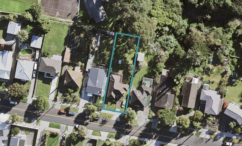 64 Methuen Road, New Windsor, Auckland - Carousel 1