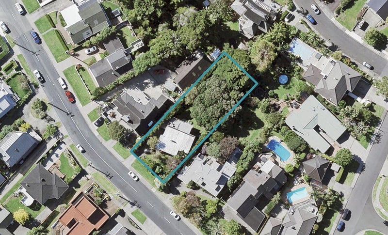 115 Mellons Bay Road, Mellons Bay, Auckland - Carousel 1