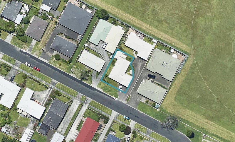 18A Pemberton Crescent, Greerton, Tauranga - Carousel 1