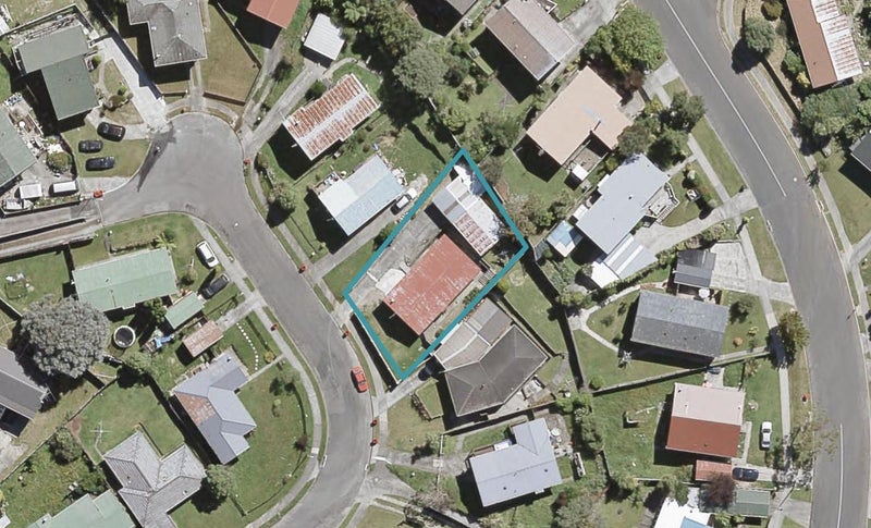 22 Blueberry Grove, Timberlea, Upper Hutt - Carousel 1