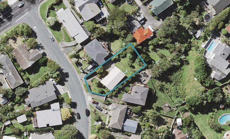 6 Finnerty Avenue, Howick, Auckland - Carousel 1