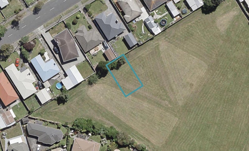 6 Tarata Lane, Avalon, Lower Hutt - Carousel 1