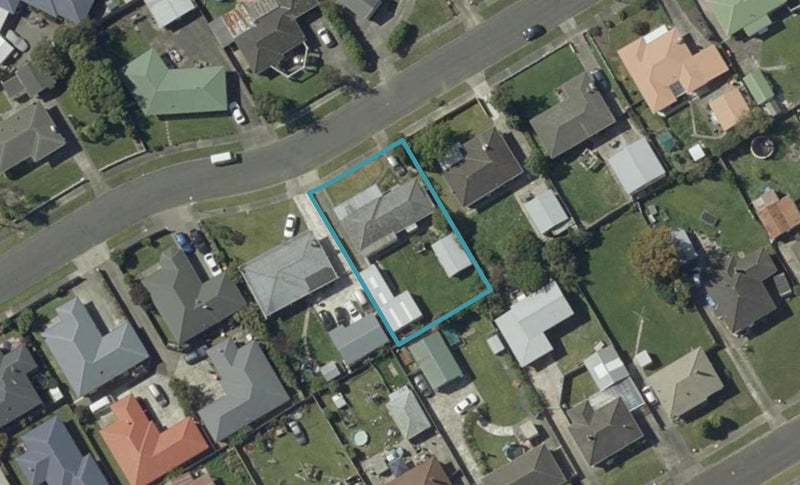 12 Battersea Place, Roslyn, Palmerston North - Carousel 1
