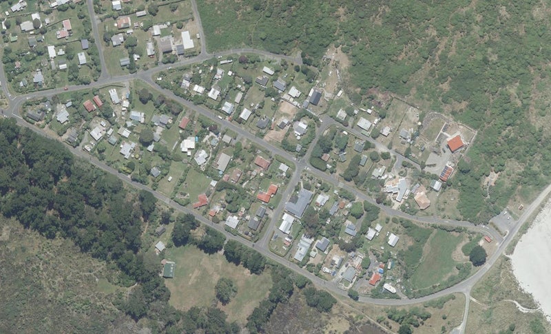 18 Muri Street, Aramoana, Port Chalmers - Carousel 1