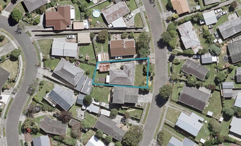 53 Pasadena Crescent, Totara Park, Upper Hutt - Carousel 1
