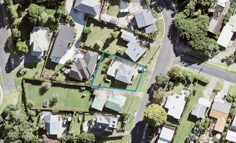 271 Vipond Road, Stanmore Bay, Whangaparaoa - Carousel 1