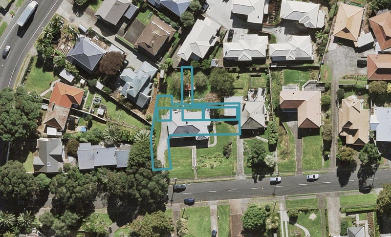 4 Mah Lane, Hillsborough, Auckland - Carousel 1