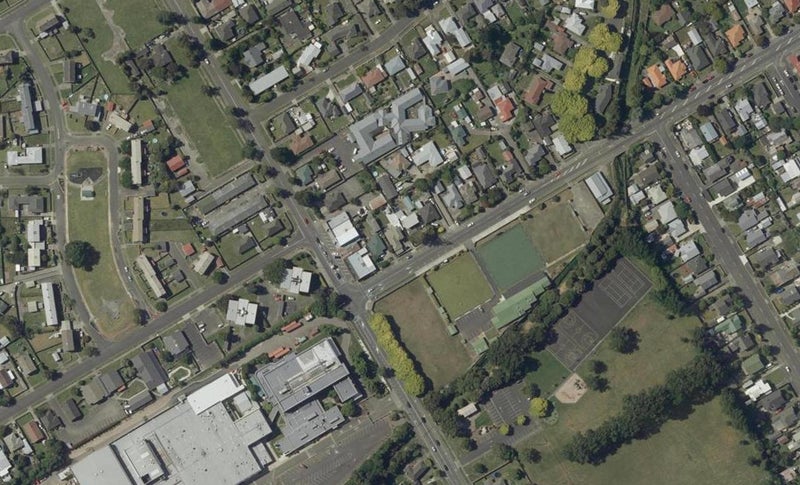 7 Featherston Street, Takaro, Palmerston North - Carousel 1