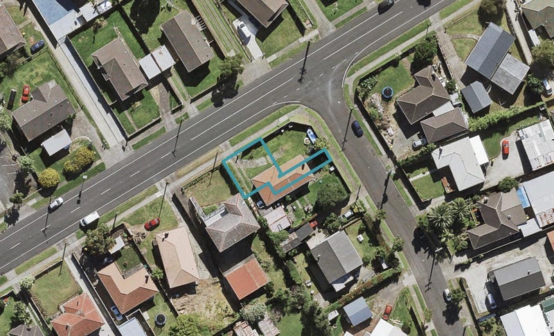 21 Wakefield Road, Favona, Auckland - Carousel 1