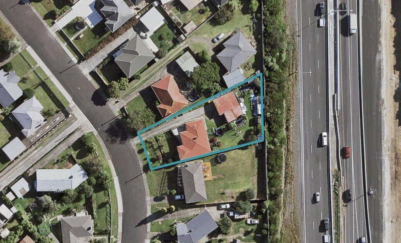 46 Greenmeadows Avenue, Manurewa East, Auckland - Carousel 1