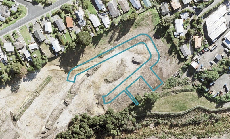 29 Whenuateitei Crescent, Stanmore Bay, Whangaparāoa - Carousel 1