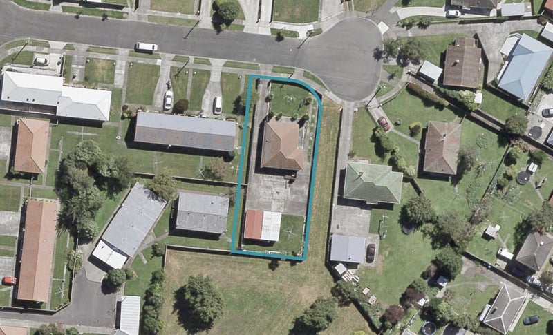 12 Hollard Grove, Avalon, Lower Hutt - Carousel 1