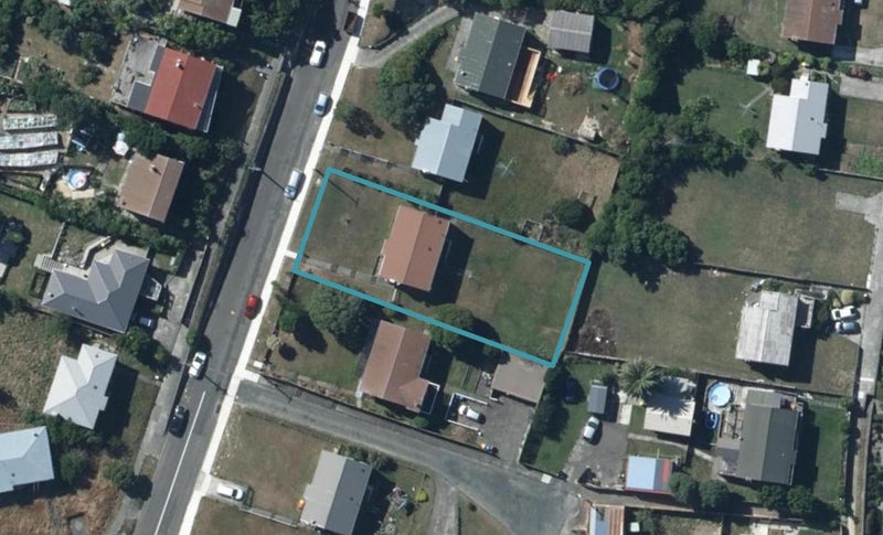 21 Piko Street, Titahi Bay, Porirua - Carousel 1