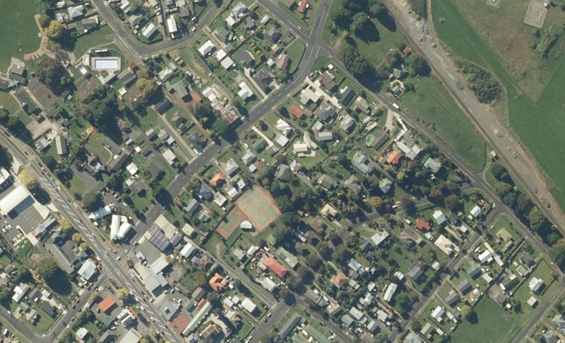 28B Station Street, Tīrau - Carousel 1