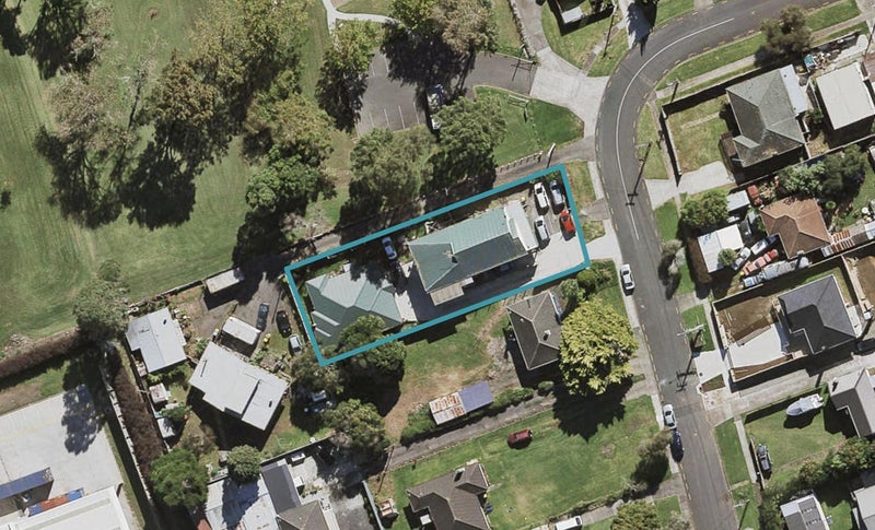 17 Norana Avenue, Favona, Auckland - Carousel 1