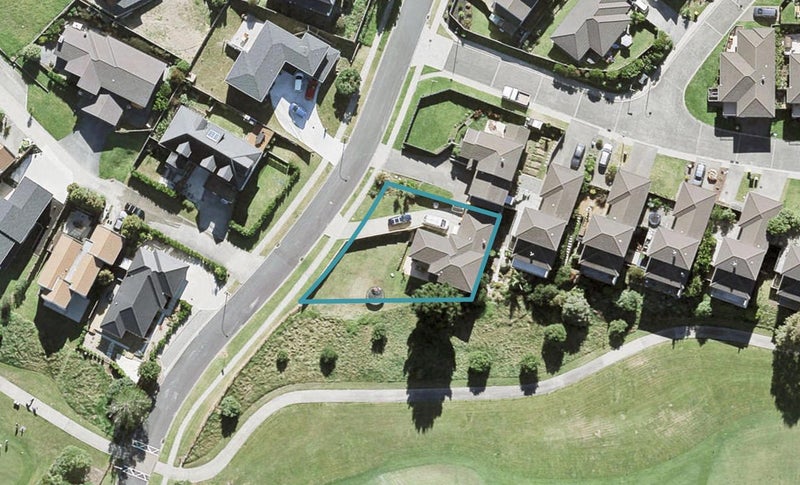 17 Lagoon View, Gulf Harbour, Whangaparaoa - Carousel 1