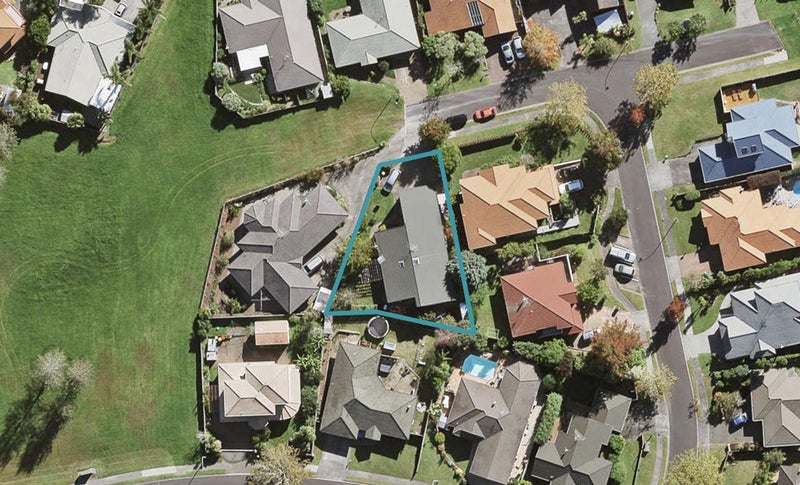 8 Sophora Way, Albany, Auckland - Carousel 1