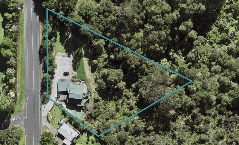 111 Paremoremo Road, Lucas Heights, Auckland - Carousel 1