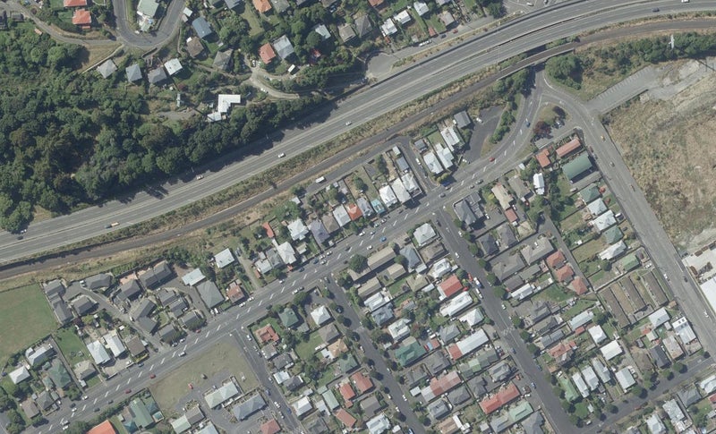 170 South Road, Caversham, Dunedin - Carousel 1