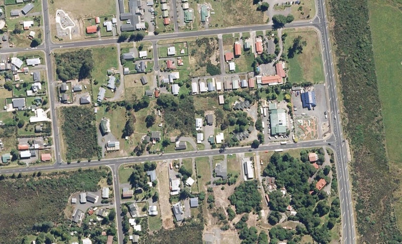 26 Findlay Street, Waimarino, National Park - Carousel 1