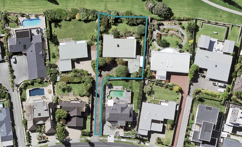 78B Bramley Drive, Farm Cove, Auckland - Carousel 1