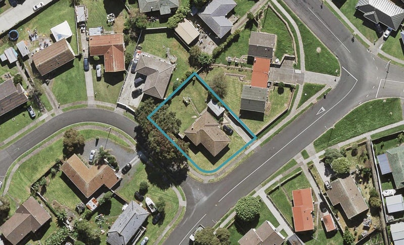 24 Elmdon Street, Māngere, Auckland - Carousel 1