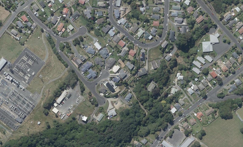 5 Raoulia Close, Halfway Bush, Dunedin - Carousel 1