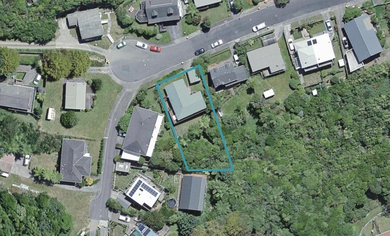 87 Percy Dyett Drive, Karori, Wellington - Carousel 1
