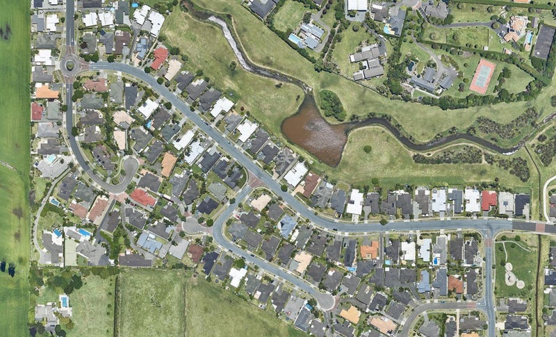 39 Oriental Parade, Papamoa Beach, Papamoa - Carousel 1