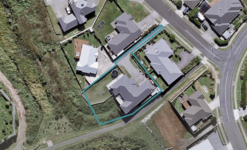 3A Amy Way, Bell Block, New Plymouth - Carousel 1