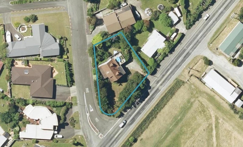 201 Waikawa Road, Waikawa, Picton - Carousel 1