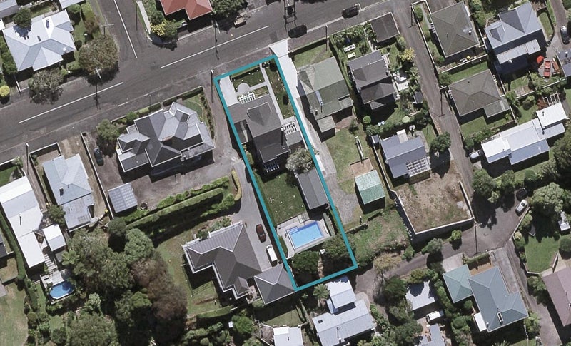 19A Wallace Place, Westown, New Plymouth - Carousel 1